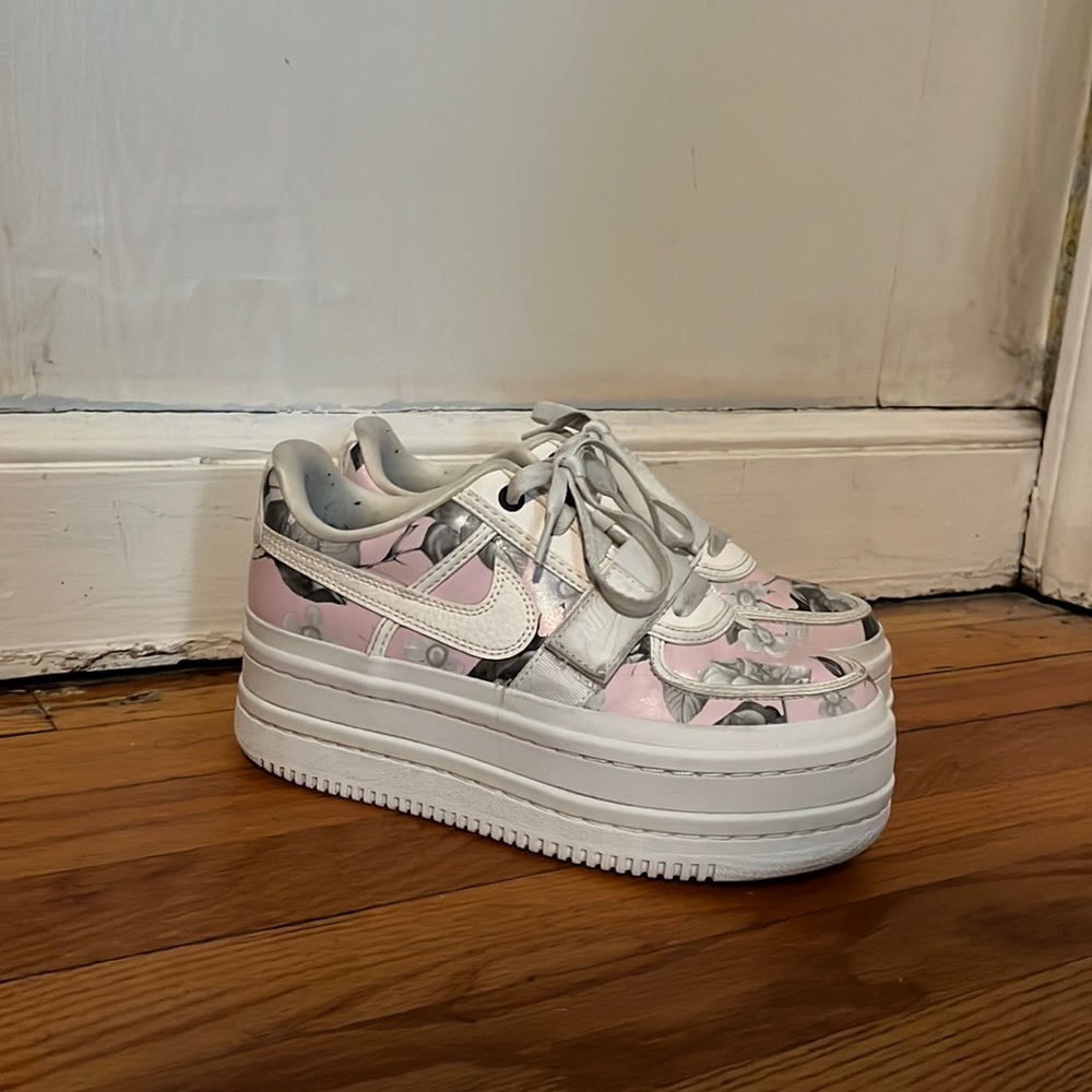 Nike Vandals- platform sneaker floral print